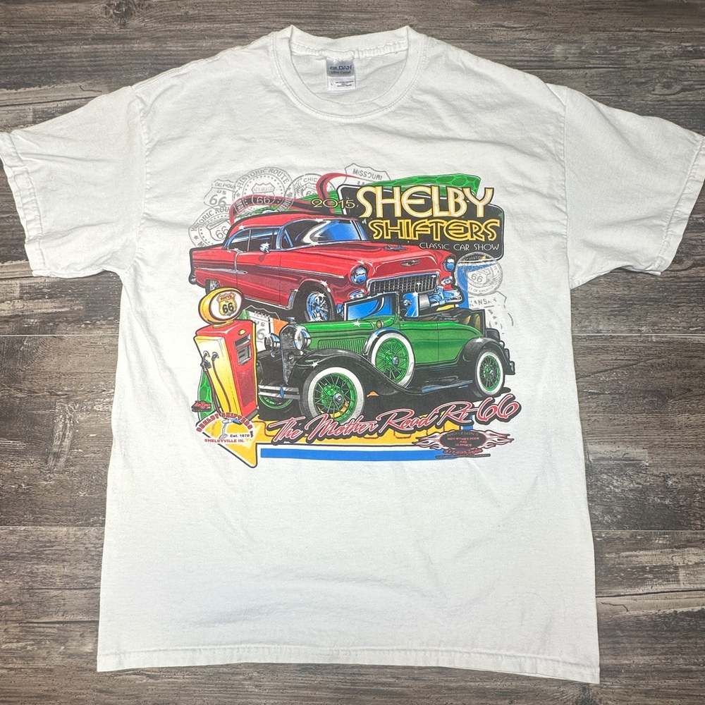 Gildan T-shirt - Shelby Shifters Classic Car Show Men's Large - White - GUC